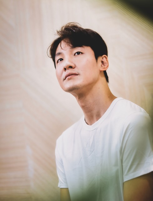 Young man in white shirt